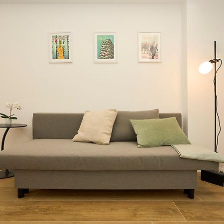 Apartament Duomo 10 Min - Cozy With Netflix & Wifi Mediolan Zewnętrze zdjęcie