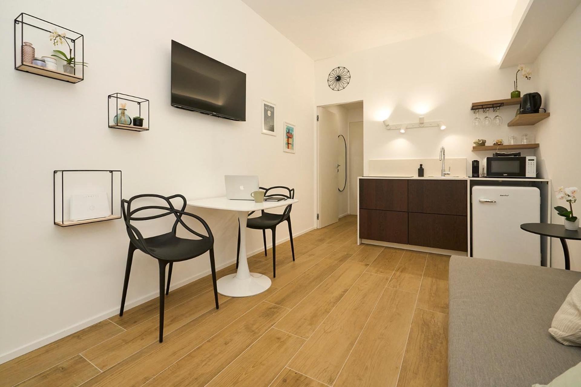 Apartament Duomo 10 Min - Cozy With Netflix & Wifi Mediolan Zewnętrze zdjęcie